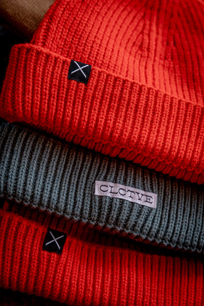 "X" | Beanie